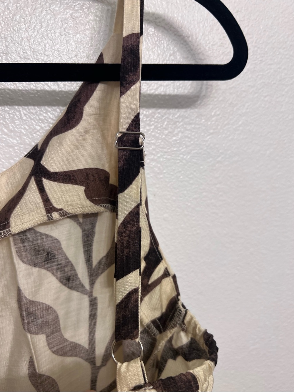 SHEIN Lune Beige and Brown Leaf Boho Jumpsuit - Picture 8 of 8
